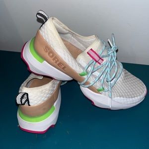 Sorel Kinetic Sneakers